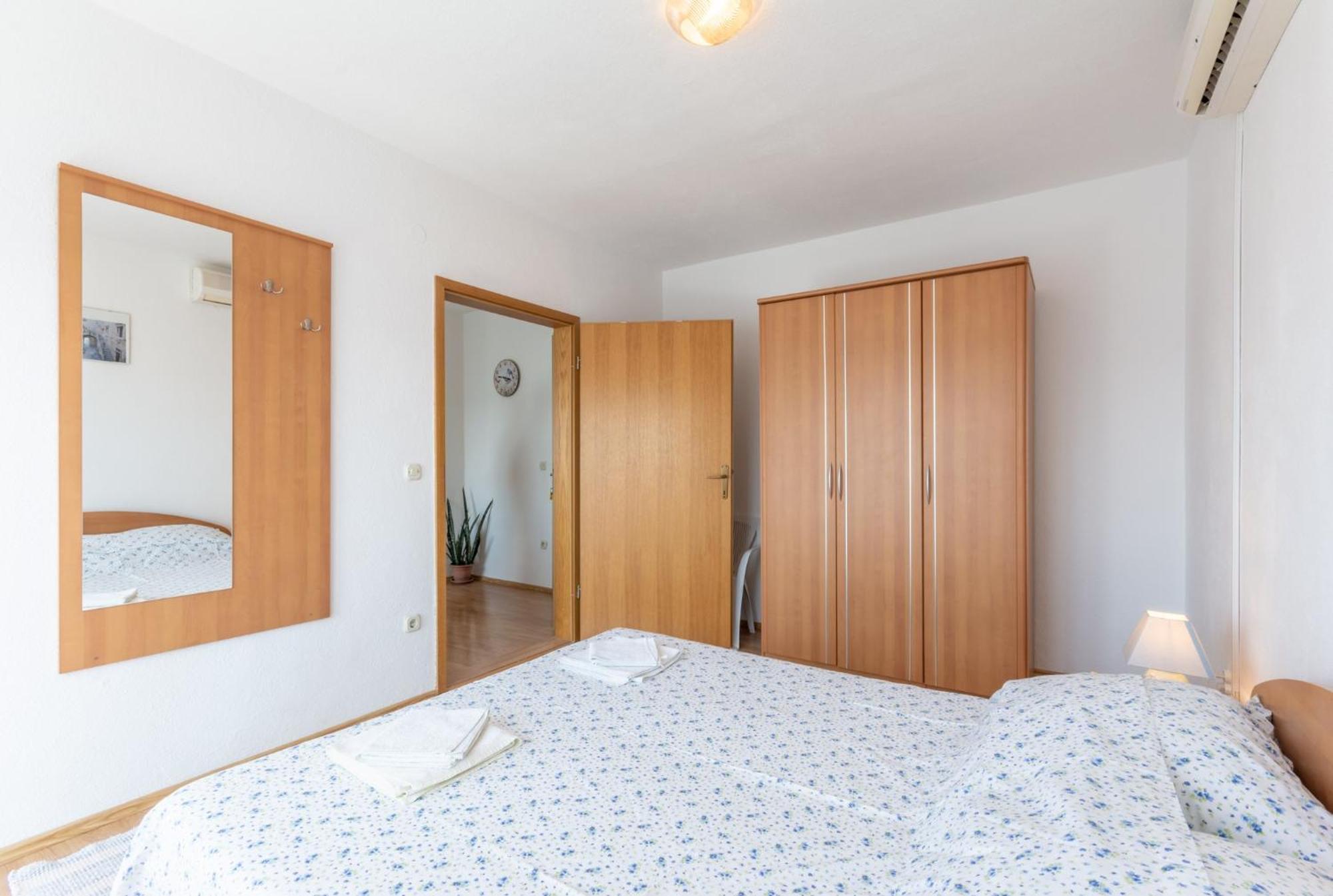 Apartments Mimi Trogir Bilik gambar