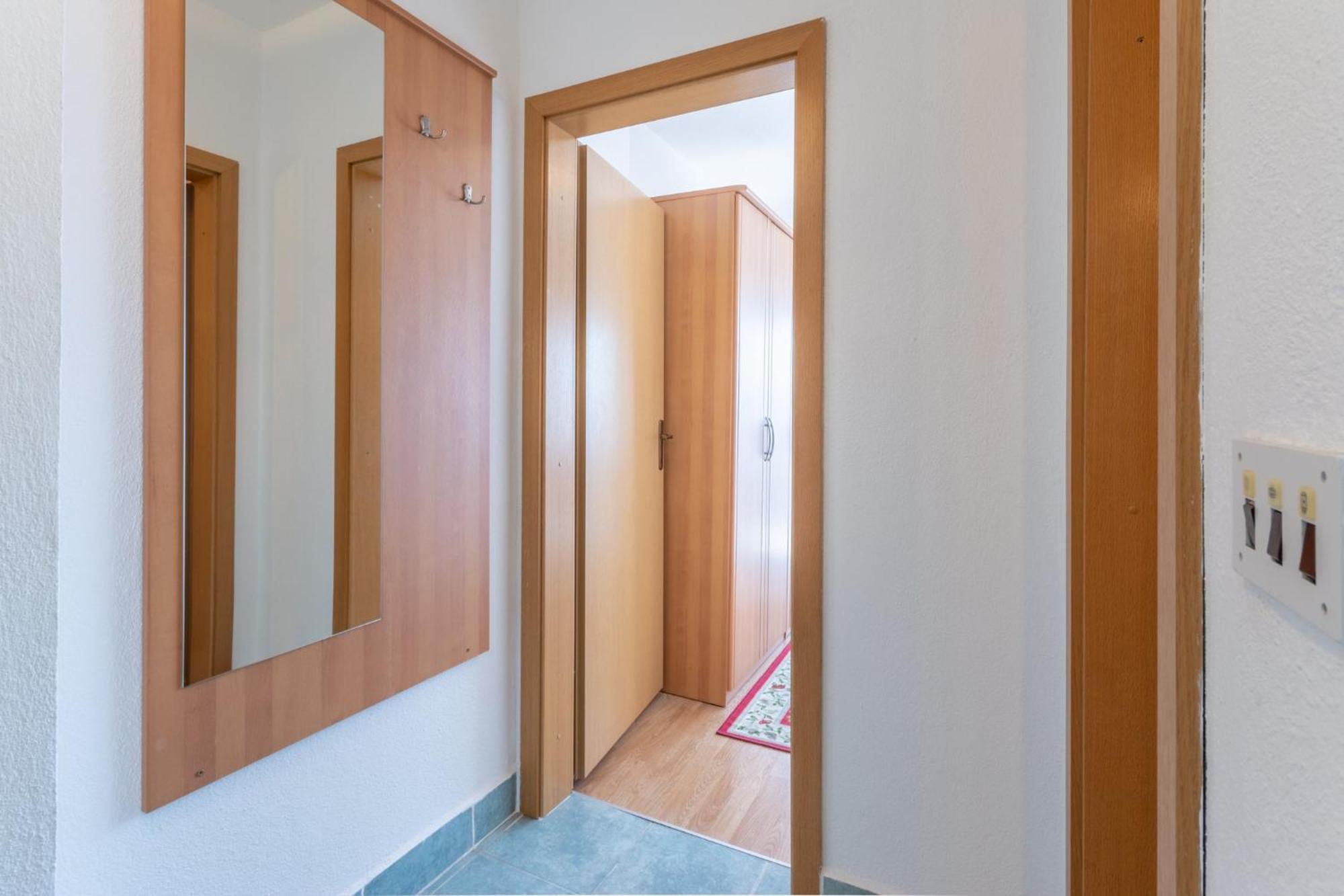 Apartments Mimi Trogir Bilik gambar